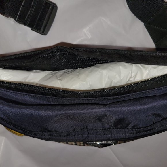NIB! ❤️Prada Unisex Rare Black/Plaid Nylon Fanny Pack - Picture 4 of 7
